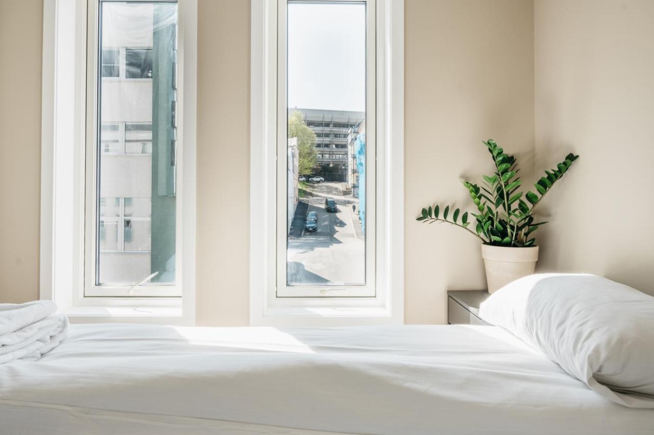 Stay Urban - Scandinavian Comfort With Private Balcony Μπέργκεν Εξωτερικό φωτογραφία